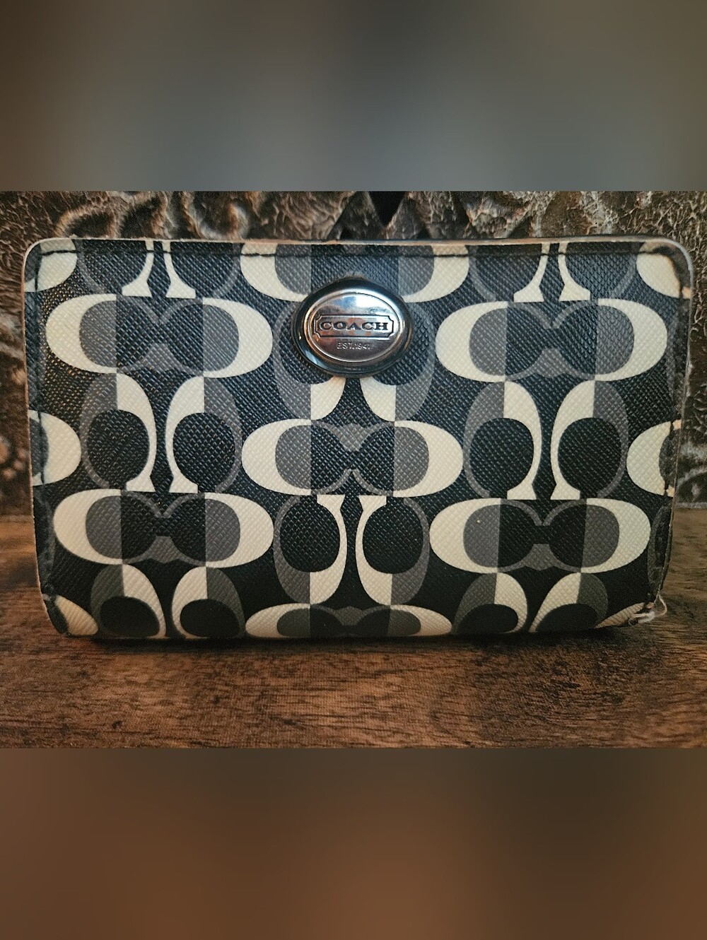 Coach Signature Canvas Small Wallet in Black and Gray